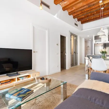 снеск Q,r-с0de First -,-family Lux Apartamento *