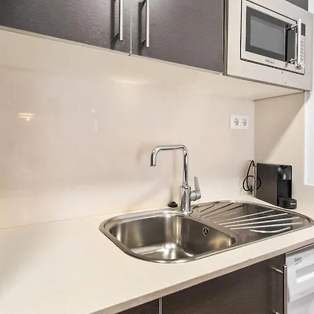 Apartamento снеск Q,r-с0de First -,-family Lux *